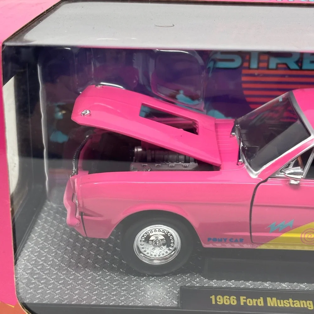 1966 Ford Mustang Fastback 2+2 Pink M2 Machines Pro Street R121 24-12 1:24
